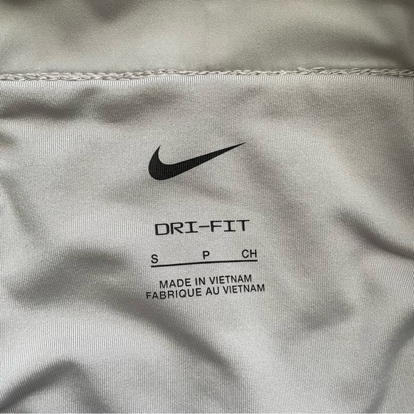 Nike Dri-Fit Women’s Running Shorts Set Of 2 Size S With Liner Blue Silver - Picture 9 of 11